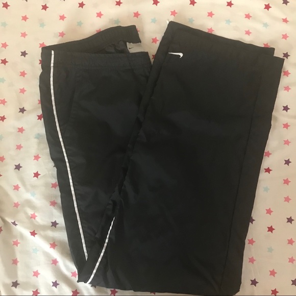 ***SOLD*** Black Nike women’s track pants - Picture 2 of 4